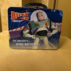 Buzz Lightyear  Lunch Box   6.5 x 8 in  excellent condition